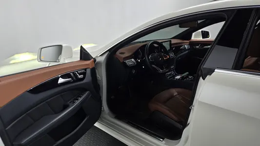 Mercedes-Benz CLS-Class W218 CLS250 d 4MATIC AMG Line 2017