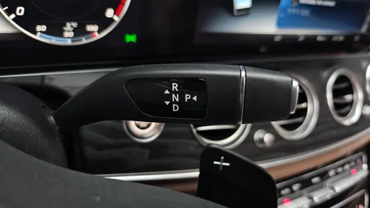 Mercedes-Benz E-Class W213 E300 4MATIC 2019 8