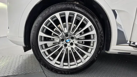 BMW X7 (G07) xDrive 40i 7 2021 5