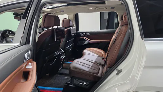 BMW X7 (G07) xDrive 40i 7 2021 11