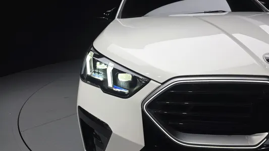 BMW X2 (U10) xDrive M35i 2025 22