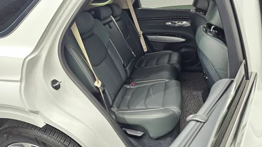 Genesis GV70 e-AWD 2022 11
