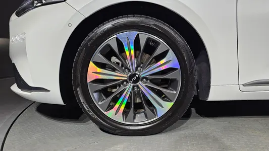 Kia K8 2023 5