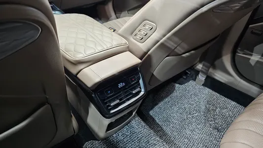 Kia K8 2023 36