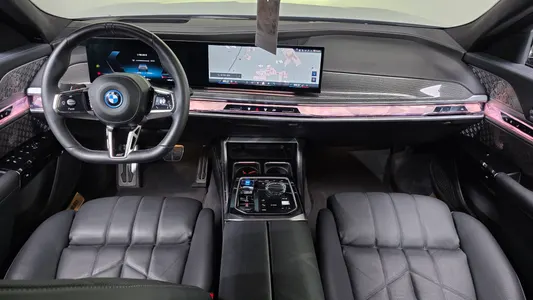 BMW i7 (G70) M70 xDrive 2023 7