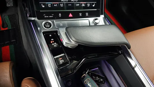 Audi e- 55 2021 9