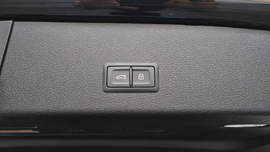 Audi e- 55 2021 32