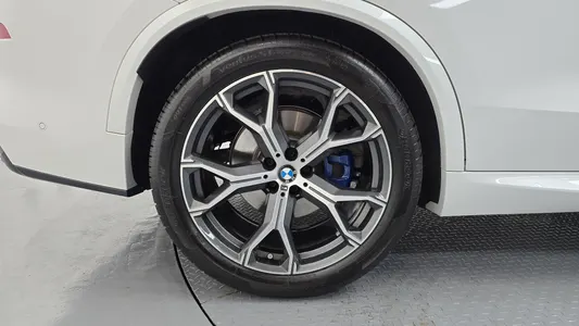 BMW X5 (G05) xDrive 40i M 2025 5