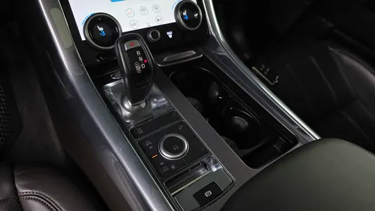 Land Rover 2 3.0 SDV6 HSE 2018 9