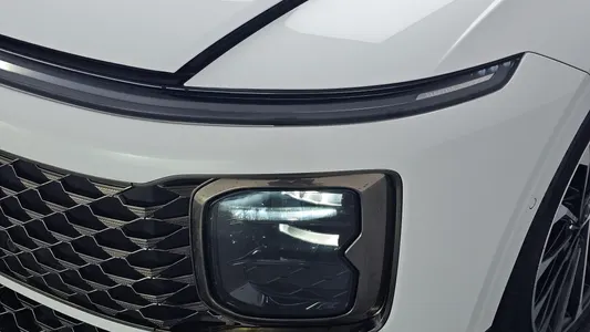 Hyundai (GN7) 2025 23