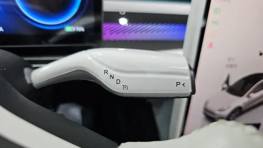 Tesla Y RWD 2024 9