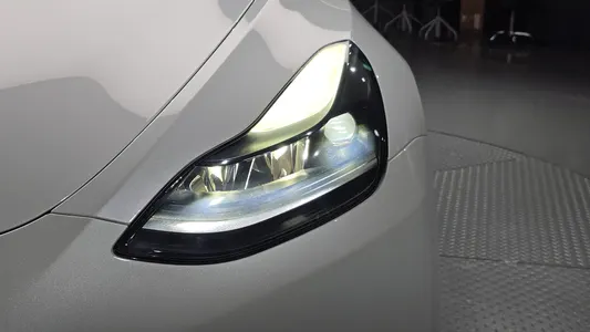 Tesla Y RWD 2024 22