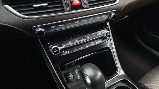 Hyundai IG 2018 17