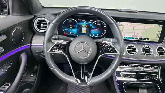 Mercedes-Benz E-Class W213 E250 2022 12