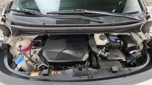 Hyundai Staria 9 2022 6