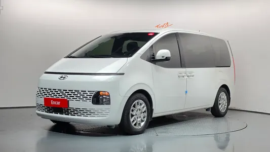 Hyundai Staria 9 2022