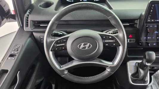 Hyundai Staria 9 2022 13