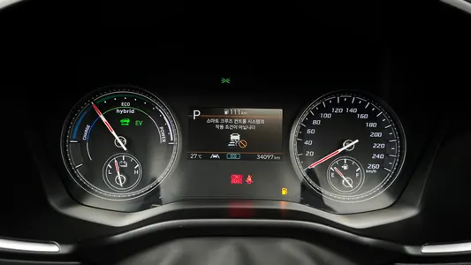 Hyundai 싼타페 HEV 1.6 2WD 2021 8