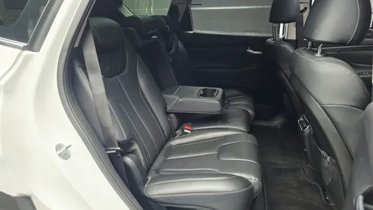Hyundai 싼타페 HEV 1.6 2WD 2021 26