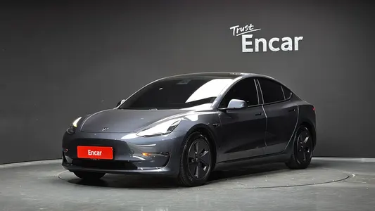 Tesla 3 RWD 2021