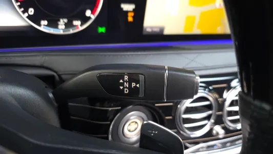 Mercedes-Benz S-Class W222 S560 4MATIC 2018 9