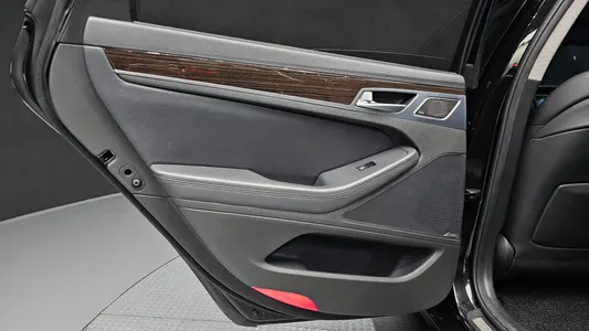 Genesis G80 3.3 GDI AWD 2018 25