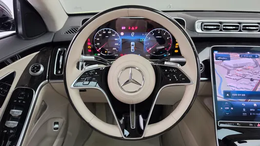 Mercedes-Benz S-Class W223 S580L 4MATIC 2021 14