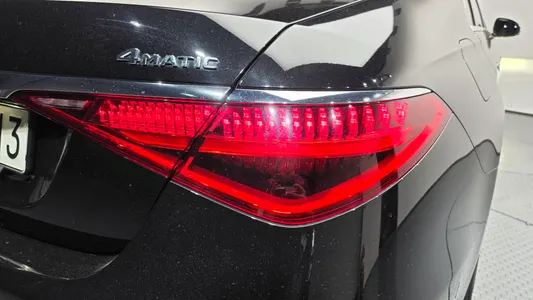 Mercedes-Benz S-Class W223 S580L 4MATIC 2021 23