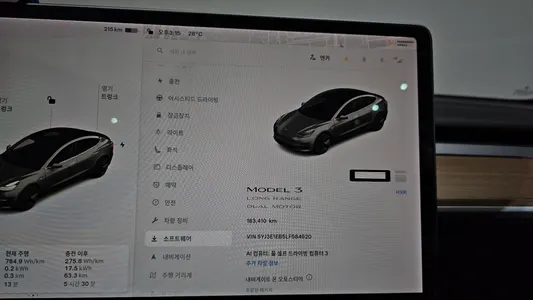 Tesla 3 AWD 2019 8