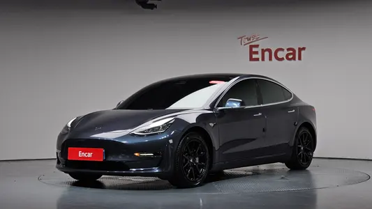 Tesla 3 AWD 2019