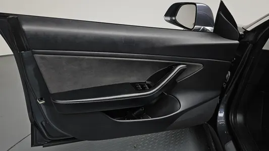 Tesla 3 AWD 2019 25