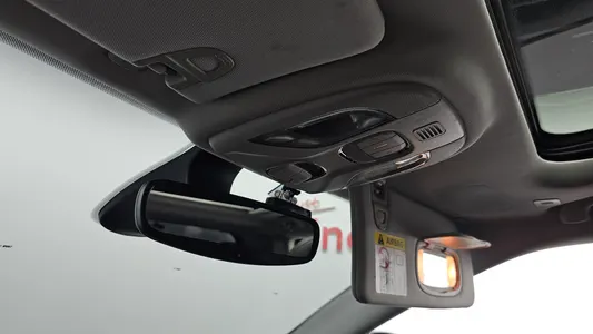 Jeep 2 2.4 AWD 2019 18