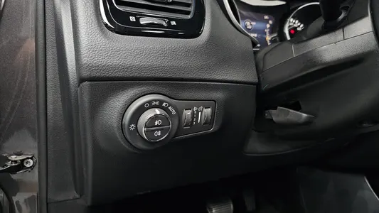 Jeep 2 2.4 AWD 2019 33