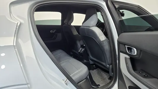 Polestar 2 2023 11