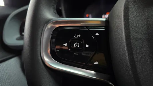 Polestar 2 2023 15