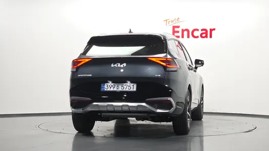 Kia 5 2WD 2024 4