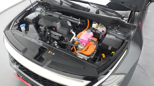Kia 5 2WD 2024 6