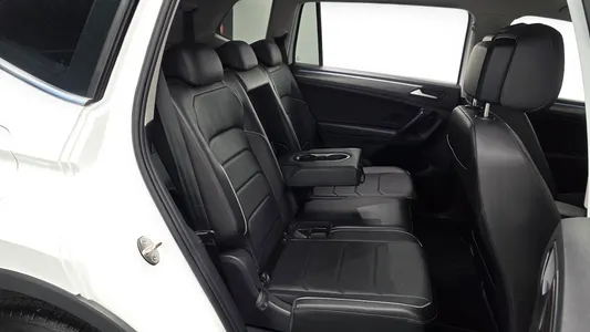 Volkswagen 티구안 올스페이스 2.0 TSI 2023 12
