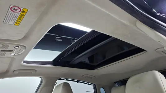 Hyundai IG 2019 18