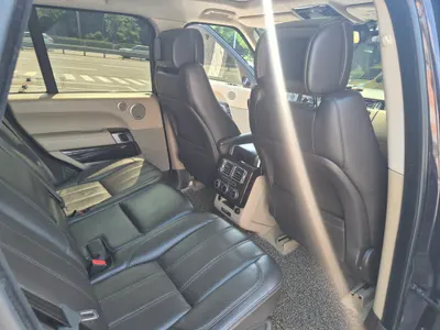 Land Rover 4 4.4 SDV8 Vogue SE 2014 14