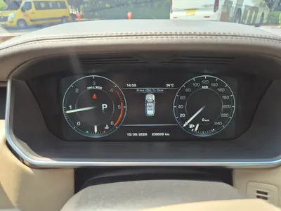 Land Rover 4 4.4 SDV8 Vogue SE 2014 17