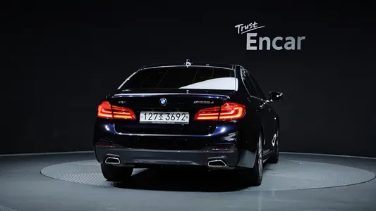 BMW 5 Series (G30) 520d xDrive M 2018 4