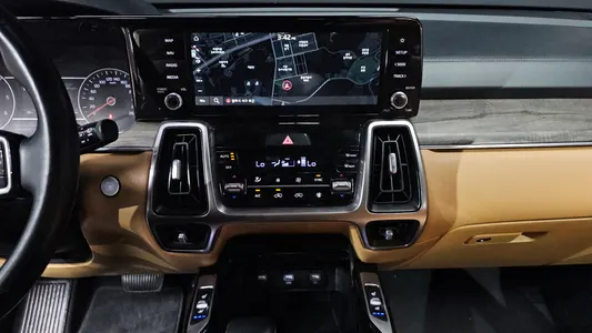 Kia 4 2.2 2WD 2021 12