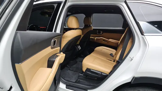 Kia 4 2.2 2WD 2021 19