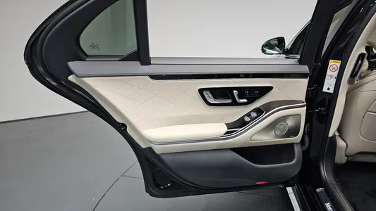 Mercedes-Benz S-Class W223 S500L 4MATIC 2021 26