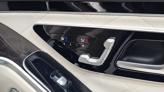 Mercedes-Benz S-Class W223 S500L 4MATIC 2021 35