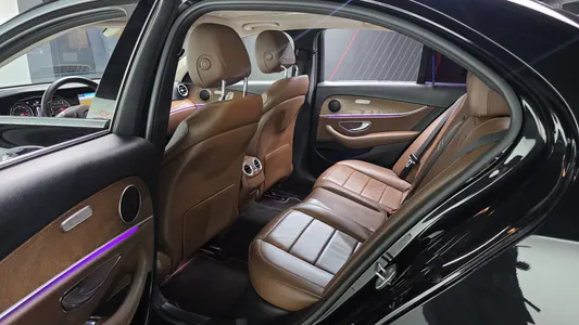 Mercedes-Benz E-Class W213 E300 2017 26