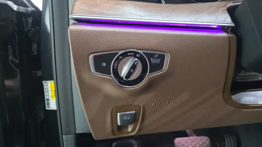 Mercedes-Benz E-Class W213 E300 2017 27