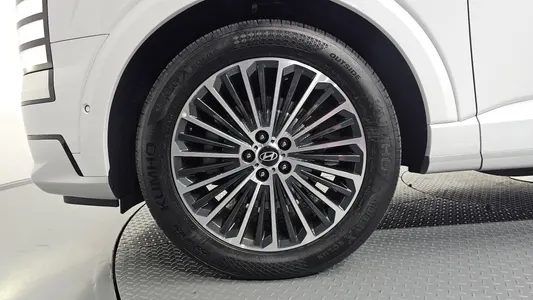 Hyundai (LX3) HEV 2.5T 4WD 7 2025 5