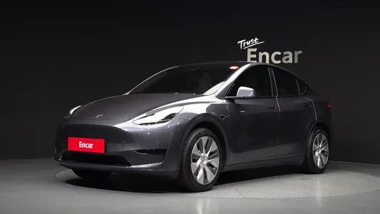 Tesla Y RWD 2023